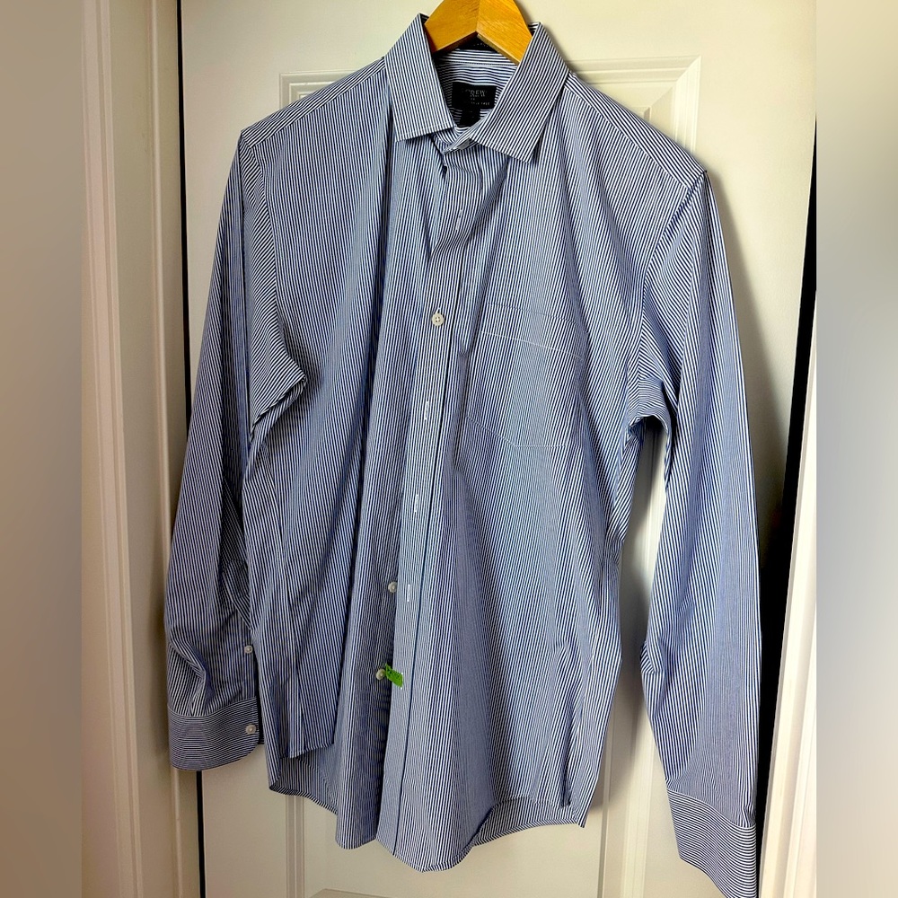 Men’s JCREW Thompson Flex Wrinkle Free - Size M (15-15 1/2)